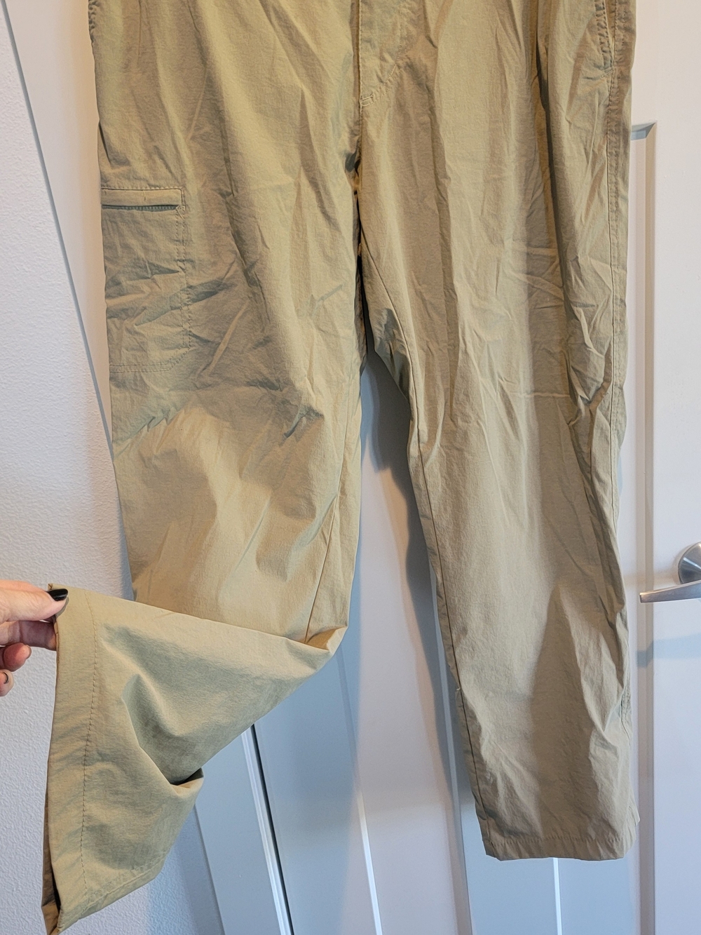 UB Tech Men's Beige Casual Pants Classic Fit Flat Front Pockets 36x32